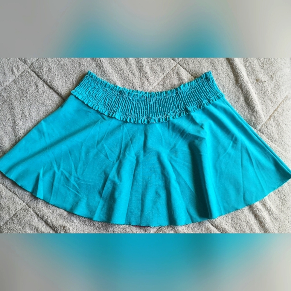 New Nass skirt. Size S
